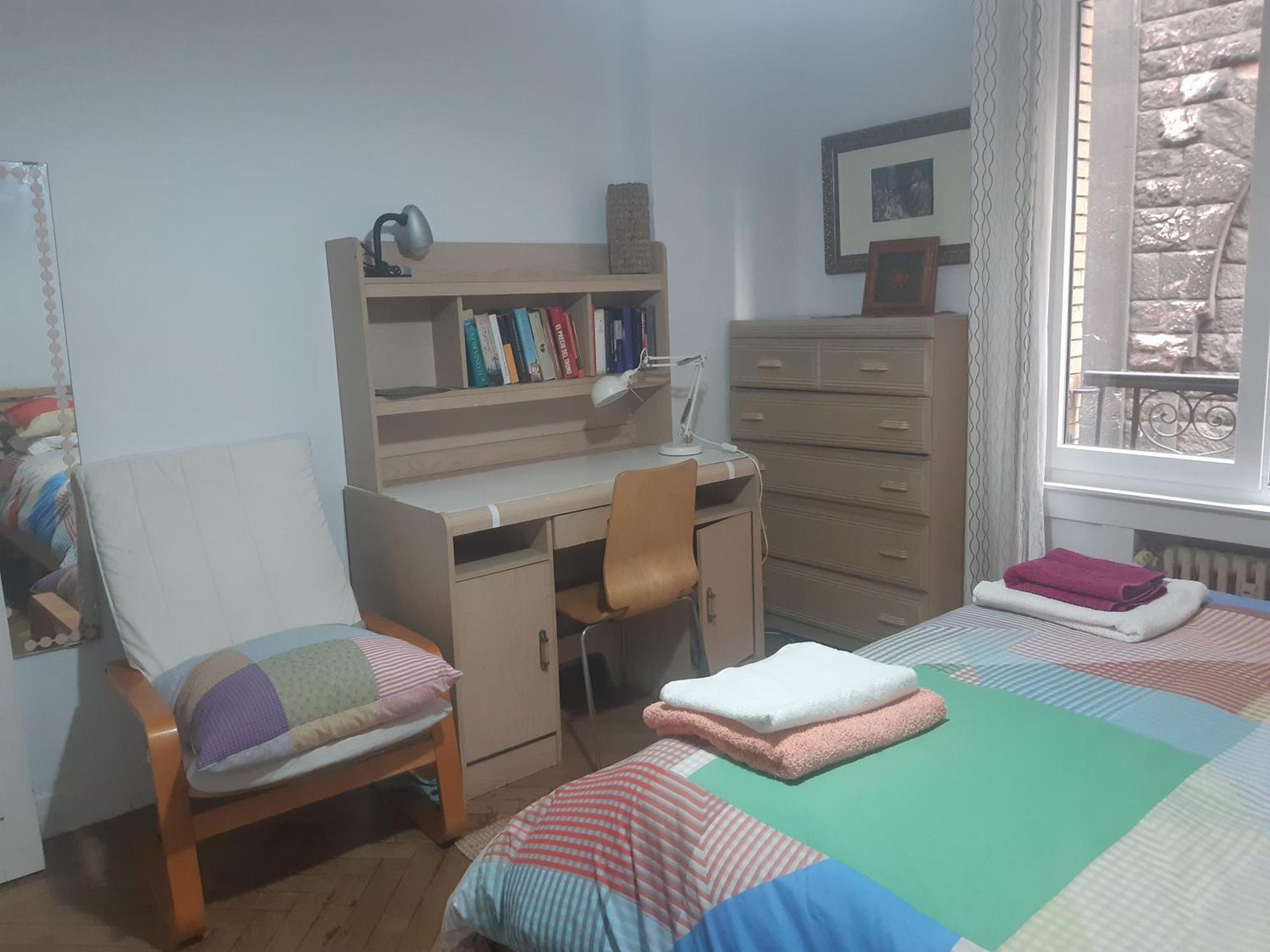 Espacioso 140 M2 Y Calidad A 250 Metros Playa Y Puerto Deportivo 5hab 2 Banos Vut2917as * Gijón